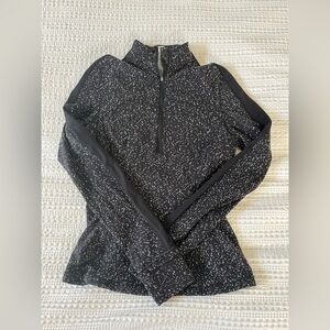 LULULEMON HALF ZIP